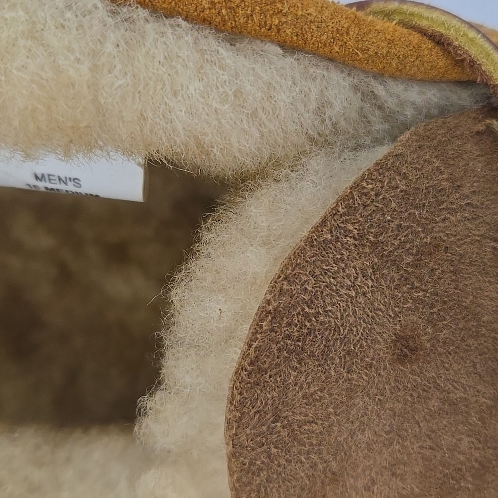 L.L. Bean Men's Moccasin Slippers - Picture 5 of 6